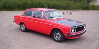 Volvo 140 Motorhuv för racelås