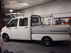 VW Transporter T4+T5+T6 Kjolpaket för dubbelhytt och kort flak utan lastlådor